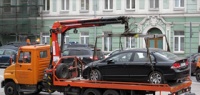 Эвакуаторщики воровали припаркованные автомобили и сдавали в металлолом в Нижнем Новгороде