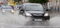 6 основных правил безопасного вождения в дождь